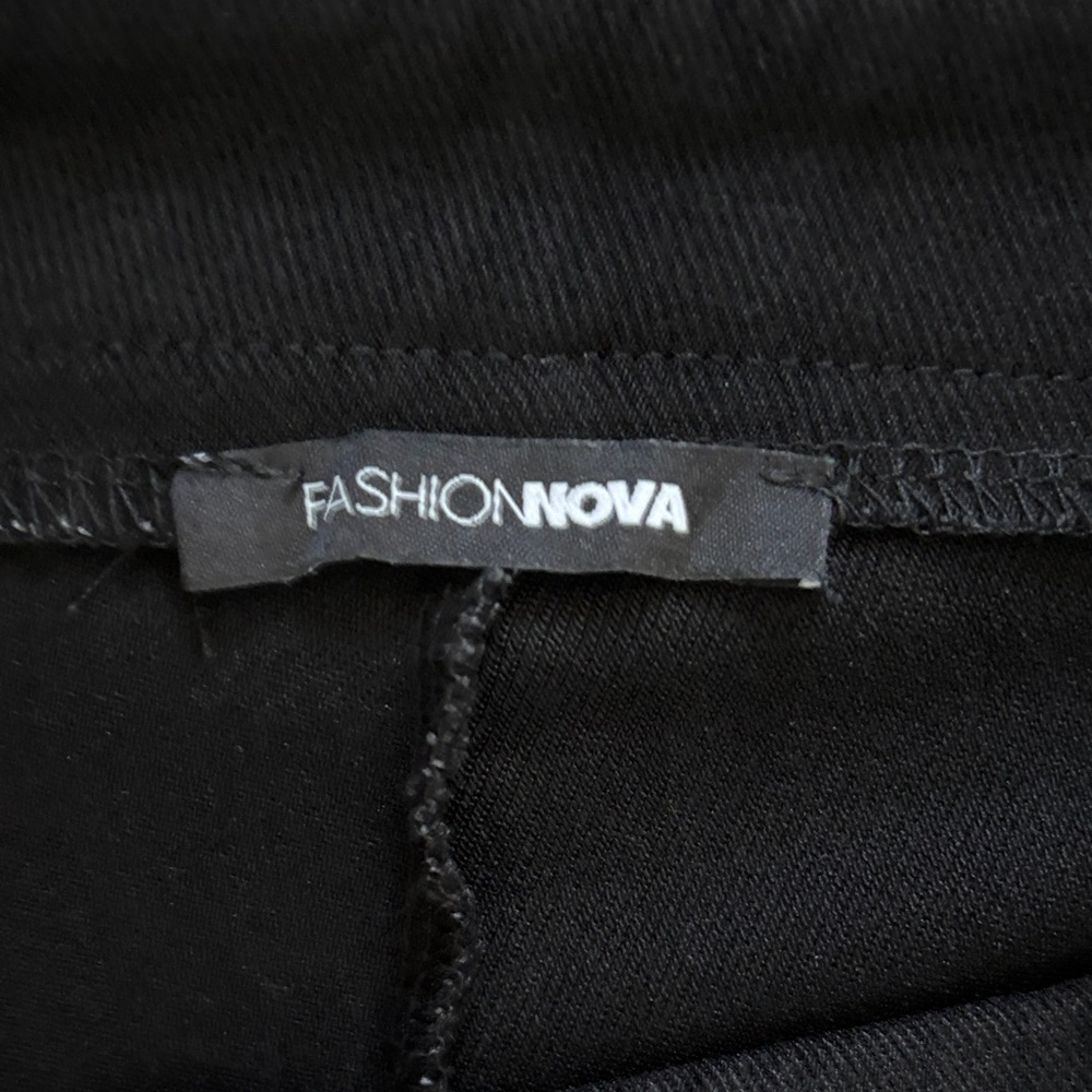 Fashion Nova Black Lace-Up Women's Pants - Picture 4 of 5